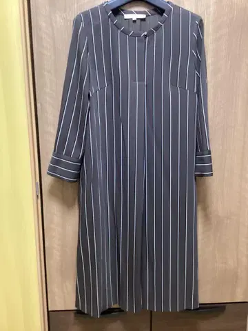 언타이틀 밴드 카라 스트라이프 원피스 브라운