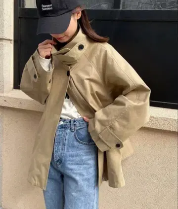 캐널진 엘마르 하프 트렌치코트