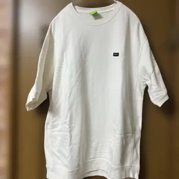 HUF 화이트 반팔 맨투맨 L