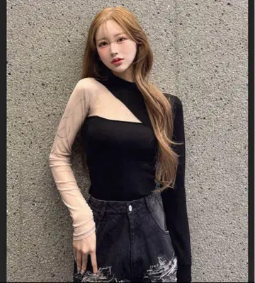 [ 새상품급 ] 다리치 홀로스코프 타투 디자인 상의 프리 사이즈 블랙