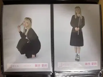 사쿠라자카46 후지요시 카린 클래식 코디 앉은 모습 히키