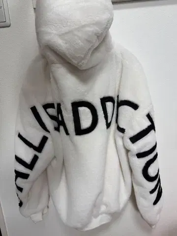 GALLIS ADDICTION 퍼 자켓