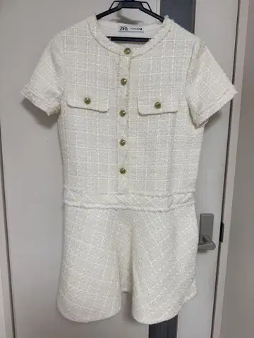 ZARA 화이트 미니 원피스 반팔