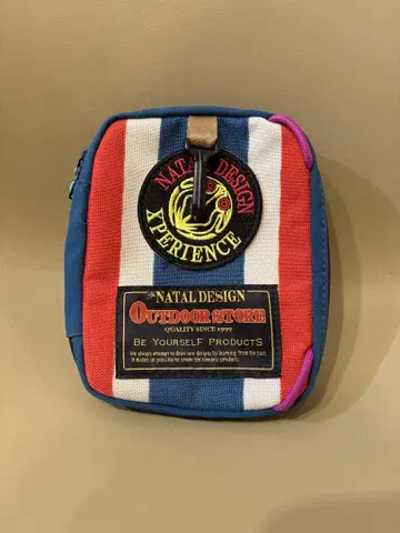 NATAL DESIGN LISENCE POUCH