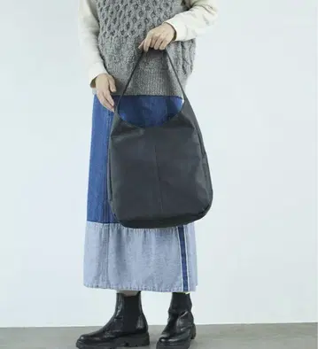 kanmi.fuwari 원 숄더백 블랙
