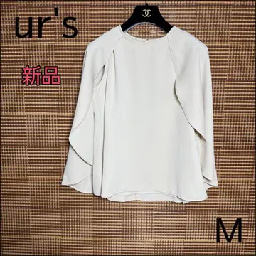 새상품 [ ur's ] 크루넥 케이프 블라우스
