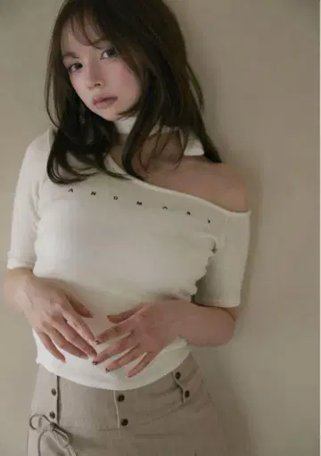 ANDMARY Nana ribbon oneshoulder tops