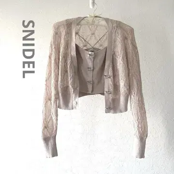 SNIDEL 리본 비쥬 버튼 뷔스티에 & 리본 비쥬 시어 가디건