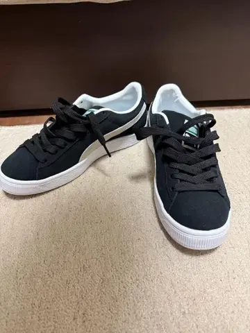 [새상품 미사용] 푸마 PUMA 스니커즈 스웨이드 suede