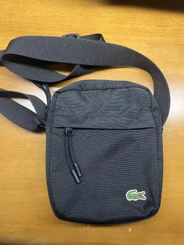 [ 새상품급 ] LACOSTE 숄더백 블랙