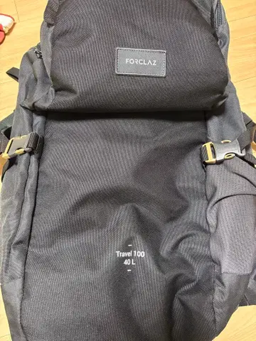 FORCLAZ Travel 100 40L 블랙 백팩