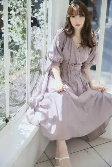 Herlipto Airy Volume Sleeve Dress