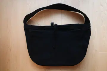 Taiga Takahashi T.T Newsboy bag 004