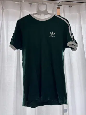 adidas 그린 반팔 T셔츠 M 사이즈
