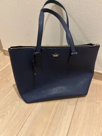Kate Spade 네이비 토트백