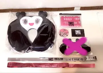 TWICE WORLD TOUR 2022 굿즈 세트