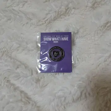 IVE 핀 배지