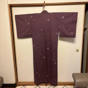 보라색 코몬 단의 직물
