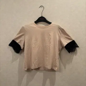 beBlumarine 베이지 레이스T셔츠