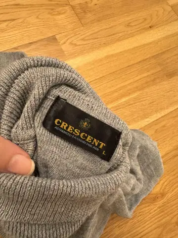 CRESCENT 그레이 터틀넥 L 사이즈