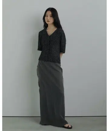 [ 새상품급 ] anuke 25SS Mellow Maxi Skirt