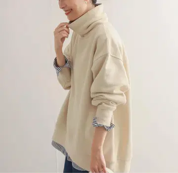 URBAN RESEARCH DOORS 속기모 터틀넥 맨투맨 M