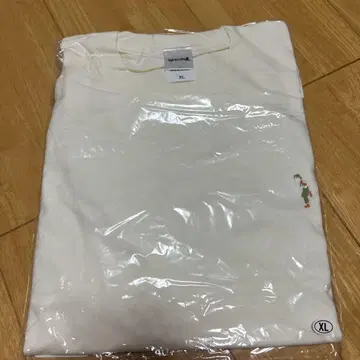 아니메쥬와 지브리전 성과 문명 아이보리 XL
