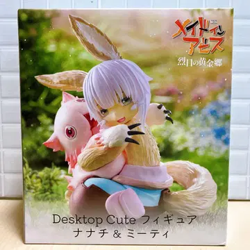Desktop Cute 피규어 나나치 & 미티
