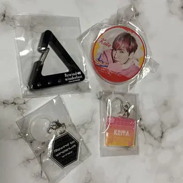 w-inds. 가챠 세트 4