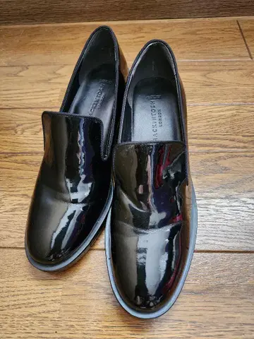 MACKINTOSH 런던 블랙 에나멜 로퍼 5