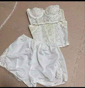 브라이덜 이너 화이트 M 사이즈