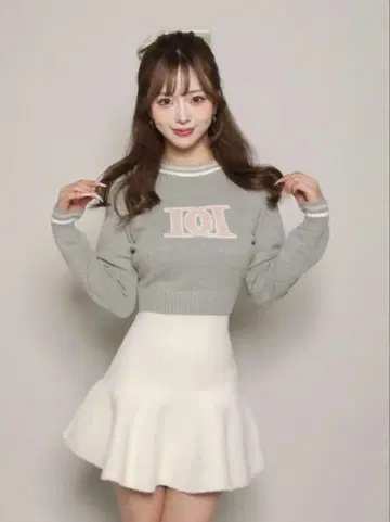 Darich 다리치 레트로 DD 로고 니트탑 그레이