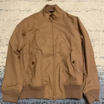 BEAMS 브라운 점퍼
