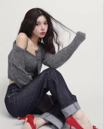 미사용 새상품 Darich 다리치 샤기 니트 앙상블 그레이