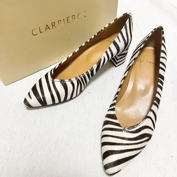 [ 미사용 ] 유나이티드 애로우즈 CLARPIERCE 제브라 가죽 펌프스