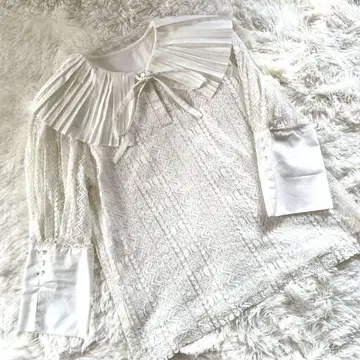 루일 에 부티크 RUIRUE BOUTIQUE 플리츠 칼라 레이스 상의