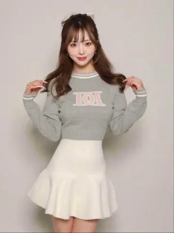 Darich 다리치 레트로 DD 로고 니트탑 그레이
