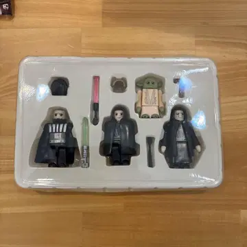 스타 워즈 피규어 4개, 메타콜 BB-8