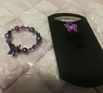 안나수이 ANNA SUI 나비 모티브 밴딩 팔찌
