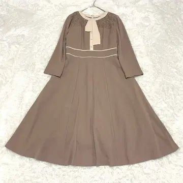 JILL STUART 보타이 레이스 종아리 기장 플레어 원피스