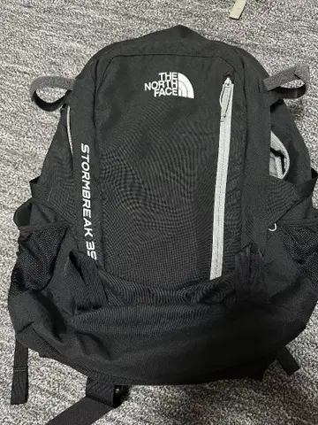 THE NORTH FACE STORMBREAK 35 블랙 백팩