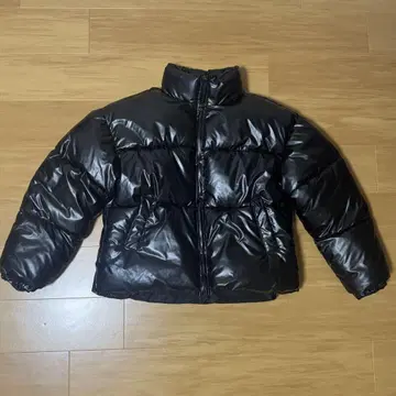 Ko'z 블랙 다운 자켓 M 사이즈