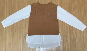 미사용 새상품 하르메쿠 S 사이즈 카멜 레이어드 셔츠