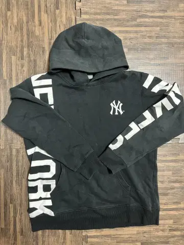 NY 로고 블랙 후드티