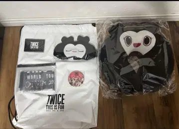 TWICE 업그레이드 굿즈
