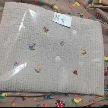 새상품 페이 비오는날 백 베이지
