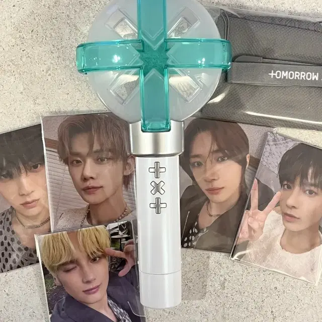 투모로우바이투게더 TXT 응원봉 + 포토카드 세트