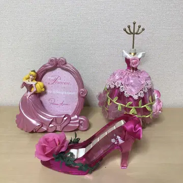 오로라 공주 디즈니 스토어 세트