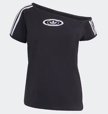 adidas 오프숄더 블랙 T셔츠