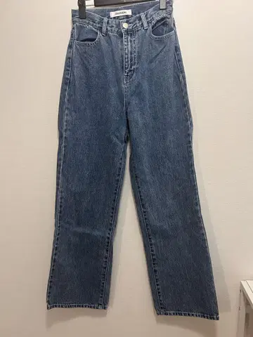 GIUNON 스트레이트 데님 블루